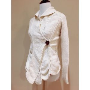 RARE Anthro Angel of the North Plumrose Cardigan